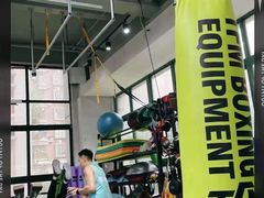 -AK健身普拉提拉伸私教馆(中八店)