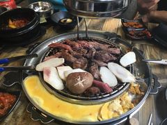 -哈哈碳都·牛肋条无限自助烤肉(台江万达店)