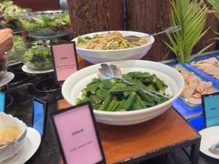 -亚龙湾希尔顿自助餐厅·海鲜·烧烤·沙滩BBQ·现场乐队