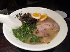 -一豚轩·烧鸟·豚骨拉面(五四路店)