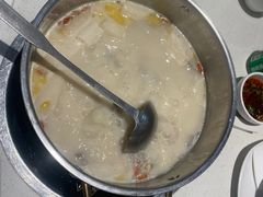 -煲王粤菜餐厅(中侨中心店)