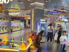 -反斗乐园π(龙华天虹店)