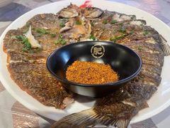 -肥肥虾庄·金牌油焖大虾(沙湖店)