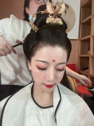 点击看大图 -盘子女人坊古装写真摄影(南京总店)