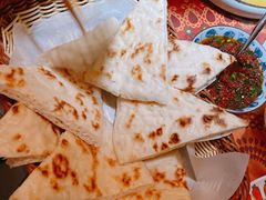 锡伯大饼-一个勺子新疆锡伯主题私房菜(红墙巷49号院店)