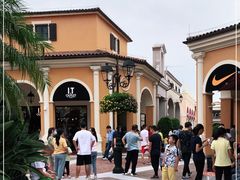 -佛罗伦萨小镇广佛名品奥特莱斯(疏港路店)