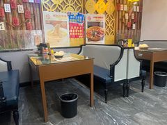 -伍先森精品汉餐(军垦路店)