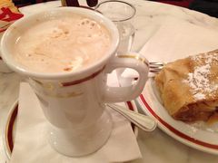 -Cafe Sacher(WIEN)