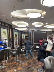-八佰伴8008星级形象店