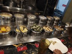 -佰烧海鲜烤肉火锅自助(世茂国际广场店)