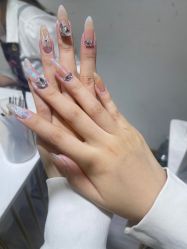 -瞧·享轻奢美甲美睫