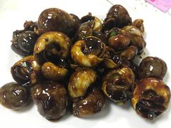 酱爆香螺-宏源鑫海鲜餐厅·海景婚宴厅(石老人店)