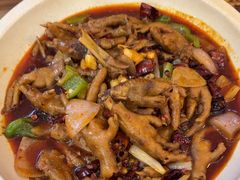 -六福烧烤酒馆(秦隆步行街店)