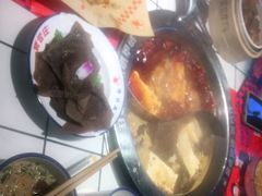 -贤合庄卤味火锅(勒泰中心店)