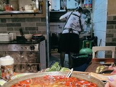 -六公里老火锅(总店)