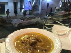 咖喱牛腩饭-翠华餐厅