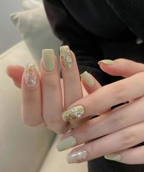 -1T·1M 日式美甲美睫