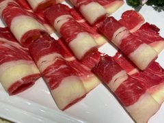 精选肥牛-煲大王猪肚鸡·椰子鸡火锅(红谷滩万达店)