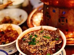 -炉小二铜锅牛蛙•川湘菜(三里屯店)