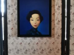 -Nathalie Djurberg与Hans Berg“牛皮纸包裹的月亮”-Prada荣宅当季展览