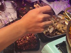 -云晓光头烧烤吧(川沙绿地店)