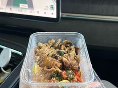 -肥肥虾庄·金牌油焖大虾(杨园滨江时代walk店)