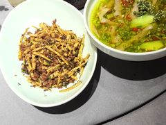 -沸腾鱼乡(知春路分店)