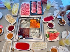-海底捞火锅(新松江路生日主题店)
