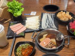 -呷哺呷哺 小火锅 (浦东新欧尚超市店)