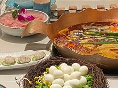 -墨居上隐·院子里火锅(峨眉店)