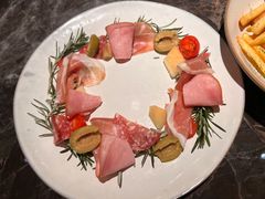 -LESCEDARS Brasserie Bistro香柏树