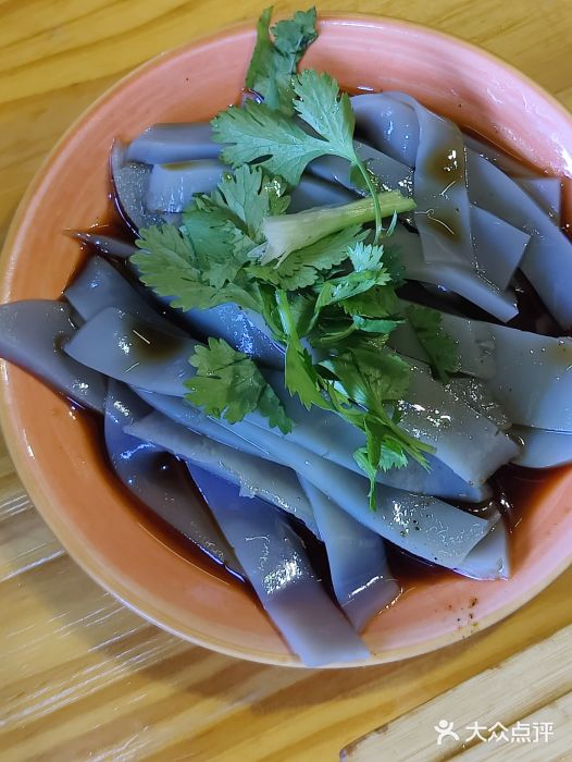 勺子米线·云南传统小吃市集(四方街店)图片