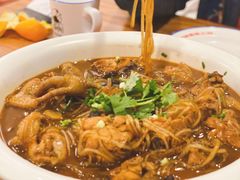 小鸡炖蘑菇-關東雪东北菜(中庚漫游城店)