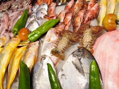 -沈家门海鲜夜排档(东港店)