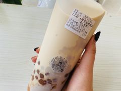 -沪上阿姨鲜果茶(世茂广场宽厚里店)