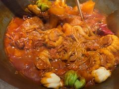 -山河屯铁锅炖鲜鹅·东北菜(开发区一店)