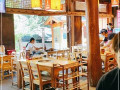 大堂-阿婆情腊排骨火锅(古城旗舰店)