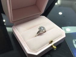 -威德钻石-克拉钻大本营(南京东路店)