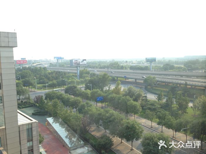 北京首都机场希尔顿酒店图片