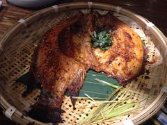 傣味香茅草烤罗非鱼-云海肴·汽锅鸡·云南菜(领展购物广场·中关村店)