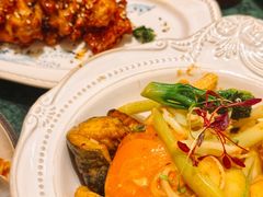 -秘密旅行Bonjour(黑金冠 江南西店)