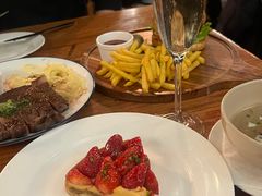 -羽深肉铺 Steak & Wine