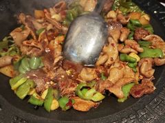 -聚鑫朋酸菜肥肠(文艺路口店)