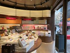 -嘉华鲜花饼·现烤(昆明老街店)