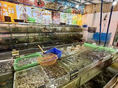 -岛中岛·海鲜大排档·万宁老字号(东澳店)