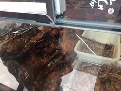 -王浩儿纪六孃甜皮鸭(乐山总店)
