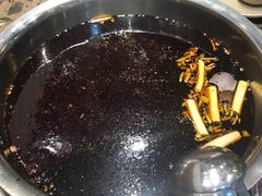 -肖肖酸萝卜鱼火锅(总店)