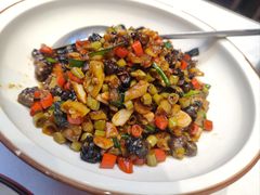 -老湘亲·品鉴湘菜(蔡塘爱琴海店)