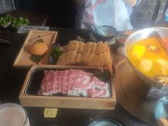 -湊湊火锅·茶憩(新中关购物中心店)