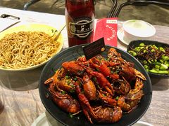-巴厘龙虾·榜首油焖大虾(音乐学院·沿江酒馆店)